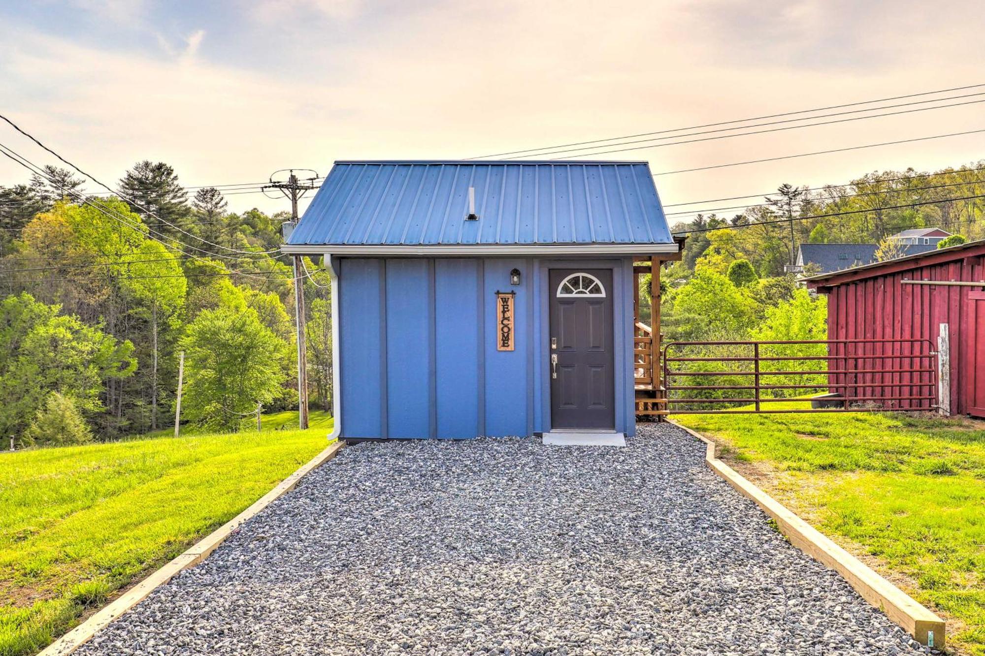 Marshall Studio With Loft, Hot Tub And Views! Exterior photo