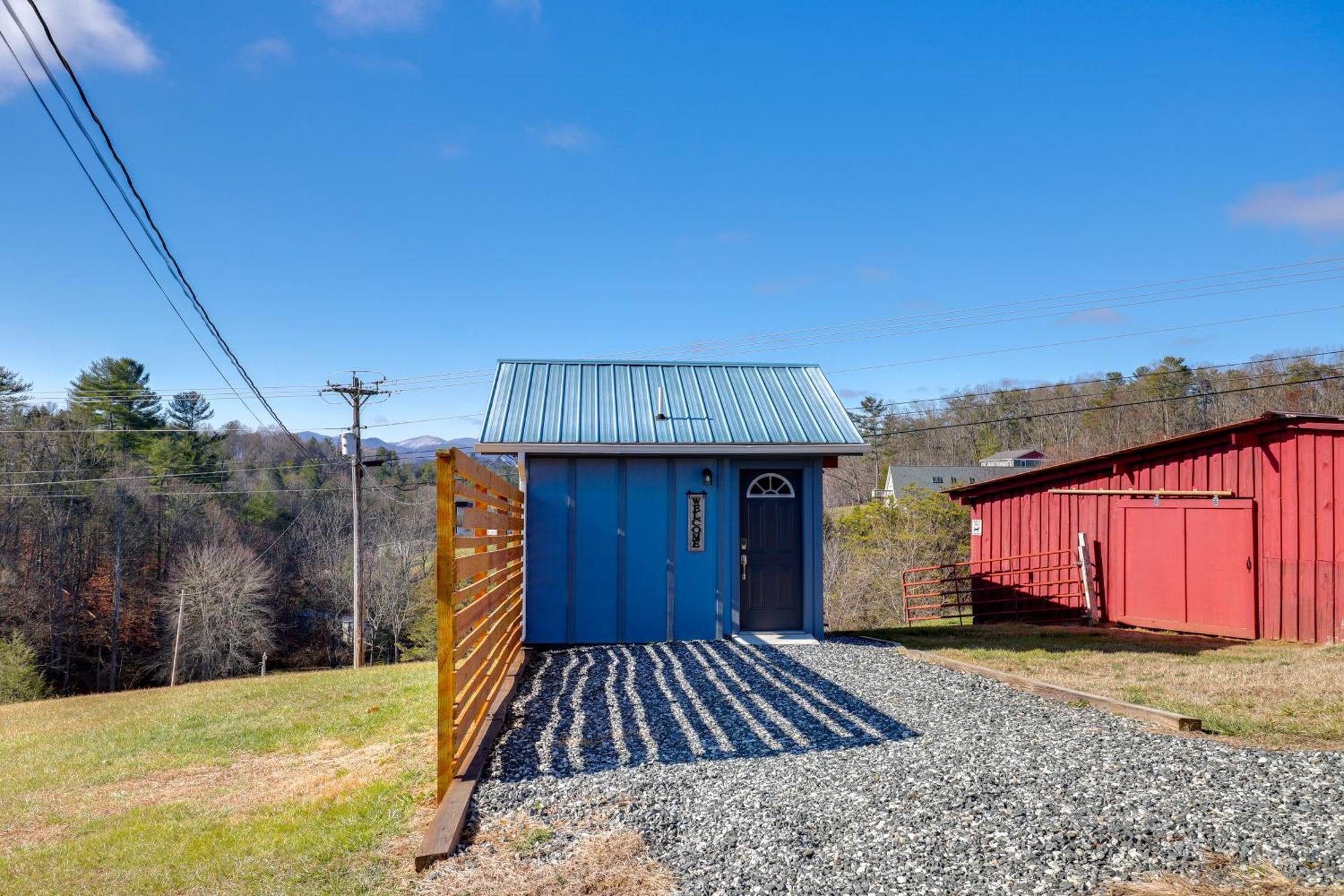 Marshall Studio With Loft, Hot Tub And Views! Exterior photo